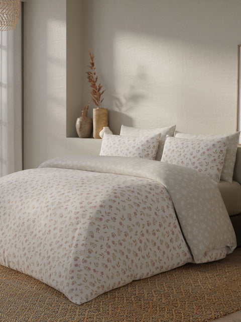 Vantona Essentials Range Molly Ditsy Duvet Cover Set - Natural