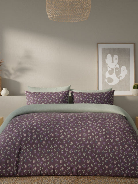 Vantona Essentials Range Molly Ditsy Duvet Cover Set - Purple