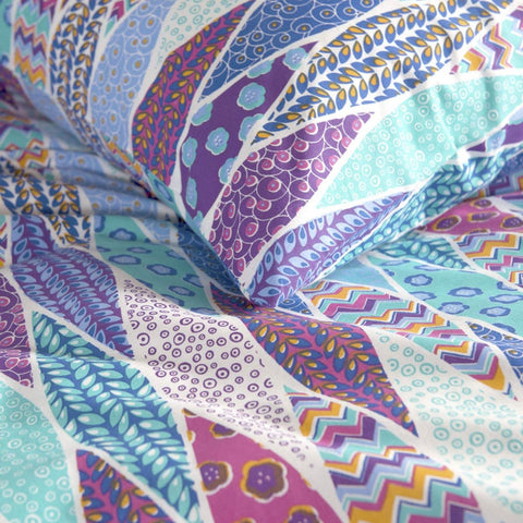 Deyongs Modern Peacock Feathers Duvet Cover Set